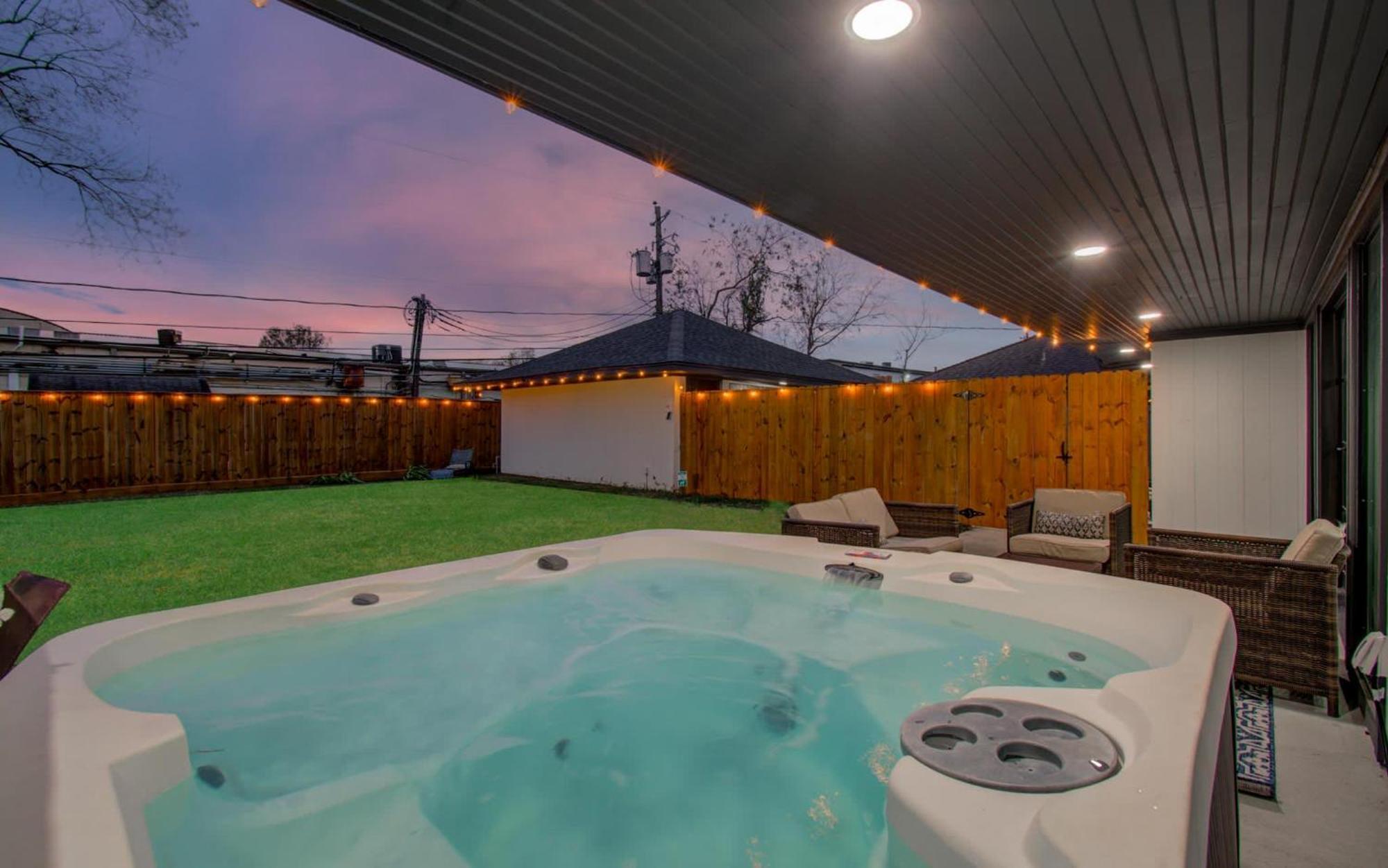 5-Bd Modern Central Getaway W Hot Tub - Mins To Dt Villa Houston Exterior photo